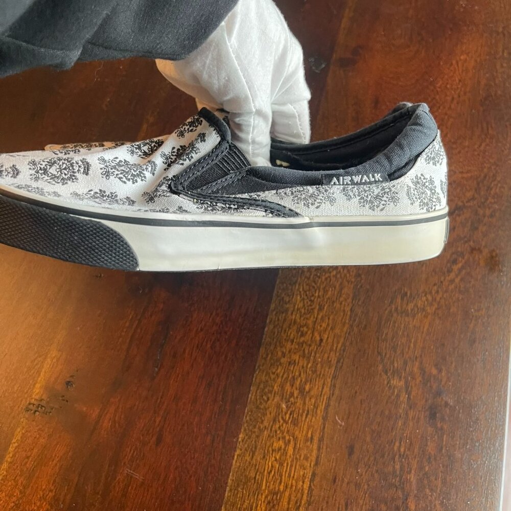 Airwalk Damask Slip-On Shoe Size 7 - Picture 9 of 10